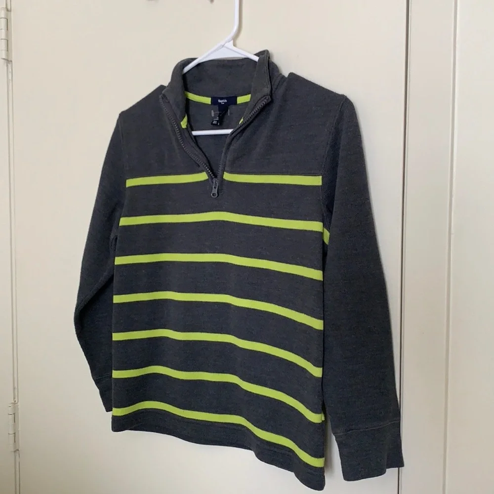 Gap Kids Sweater sz 10/11 pre owned